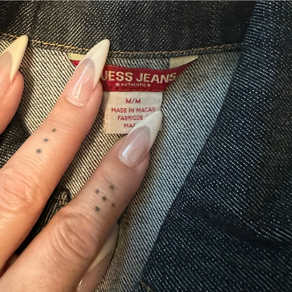 Guess jacket size M - Picture 4 of 4